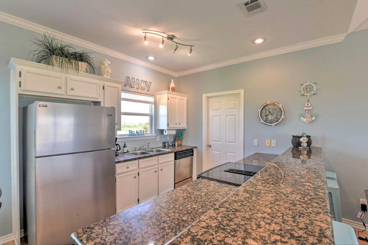 Bright Crystal Beach House, Walk To Coast! Villa Bolivar Peninsula ภายนอก รูปภาพ