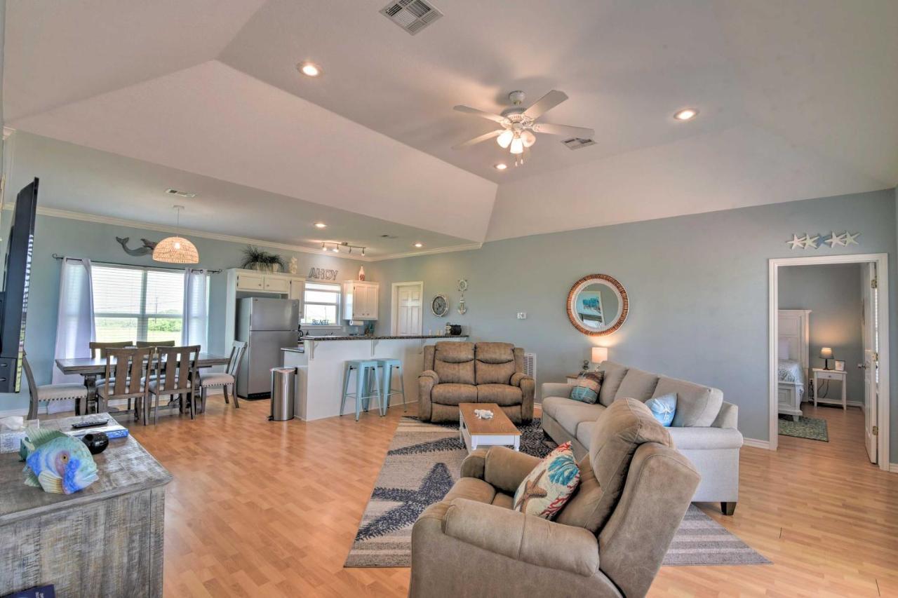 Bright Crystal Beach House, Walk To Coast! Villa Bolivar Peninsula ภายนอก รูปภาพ