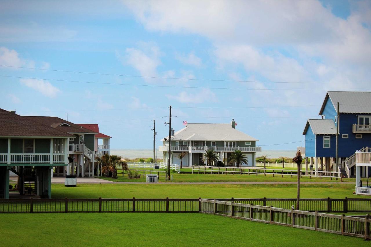 Bright Crystal Beach House, Walk To Coast! Villa Bolivar Peninsula ภายนอก รูปภาพ